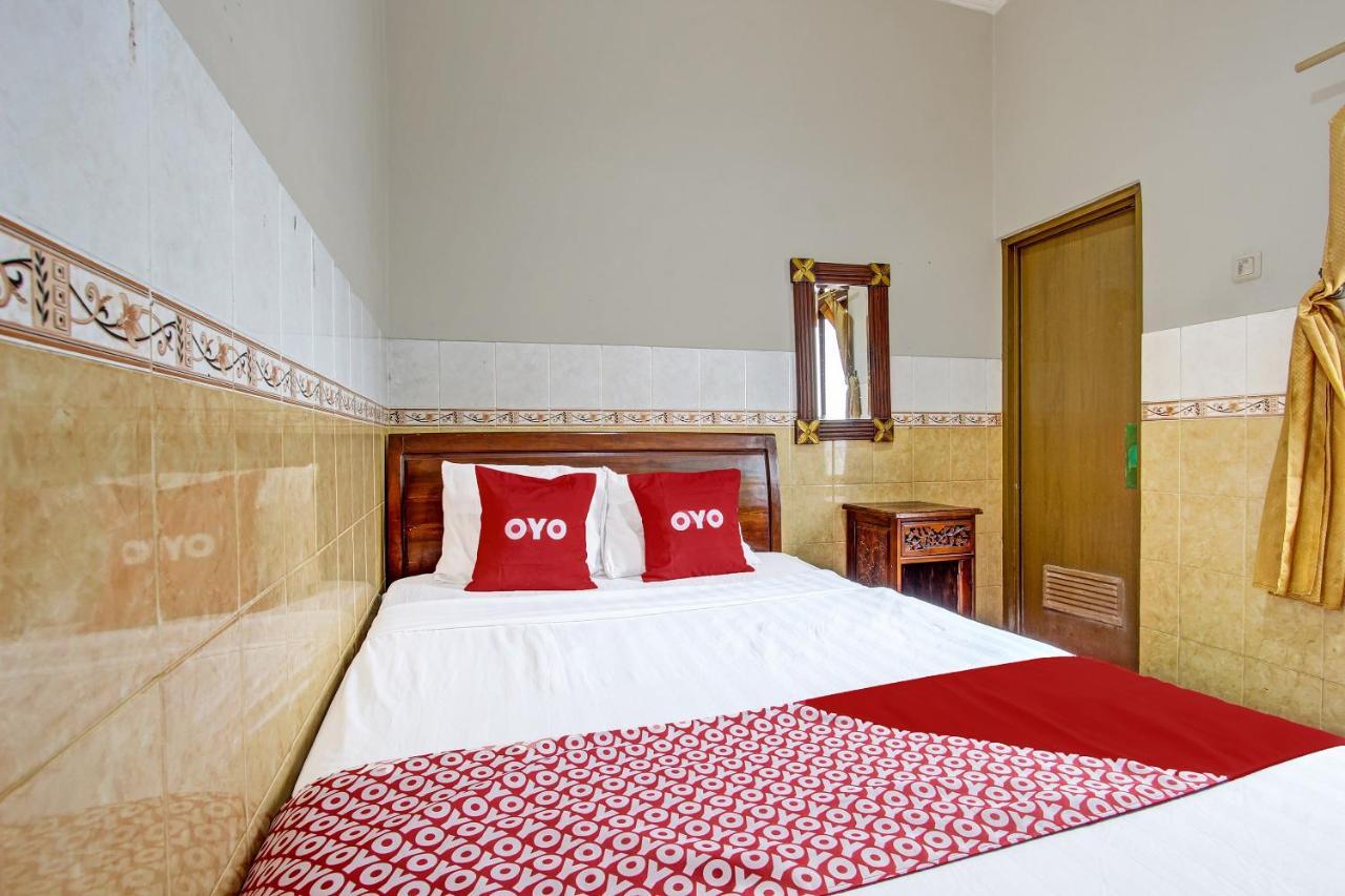 Oyo 91785 Hotel Srikandi Kalasan Tanjungtirto 外观 照片