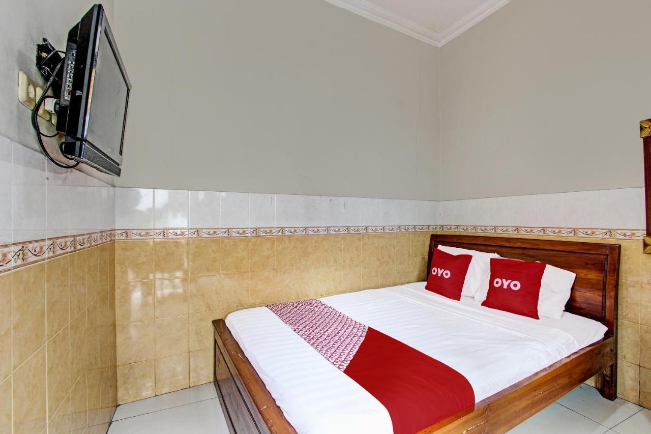 Oyo 91785 Hotel Srikandi Kalasan Tanjungtirto 外观 照片