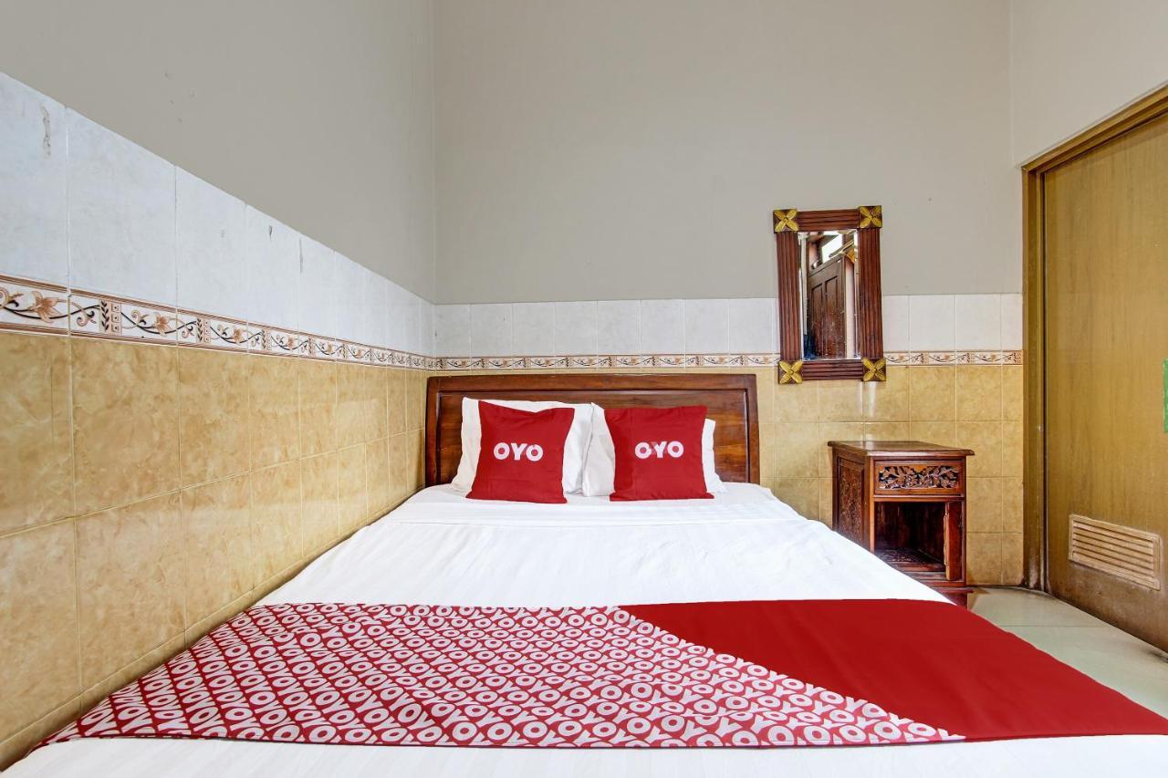 Oyo 91785 Hotel Srikandi Kalasan Tanjungtirto 外观 照片